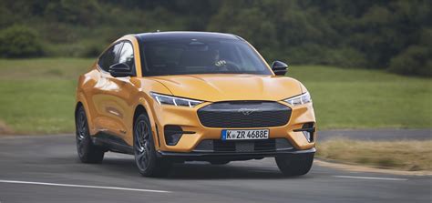 The Ford Mustang Mach E Gt All Electric Suv In Europe Electric Hunter