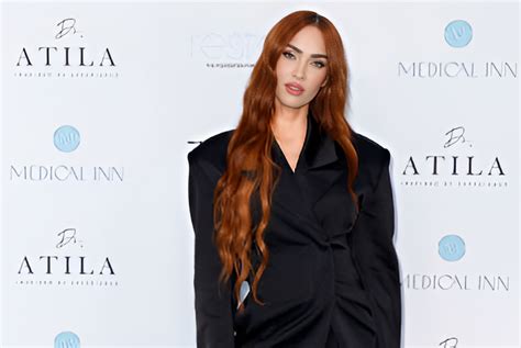 Megan Fox Responds To Backlash For Asking Fans To Donate To Friends Gofundme • Hollywood Unlocked