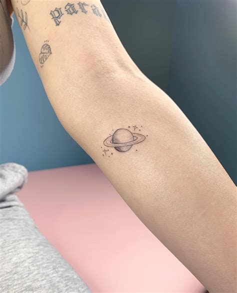 Tatuajes De Saturno Planeta Blendup