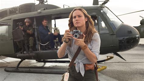 See Brie Larson S Behind The Scenes Photos From Kong Skull Island