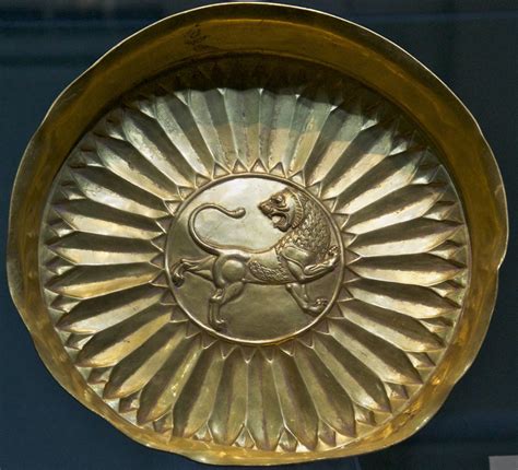 Gold Plate Gold Plate With Rampant Lion Achaemenid Period Flickr