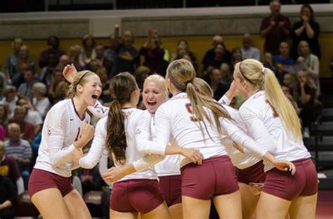 Calvin Womens Volleyball Ranked 4th In Avca Division Iii Top 25 Poll