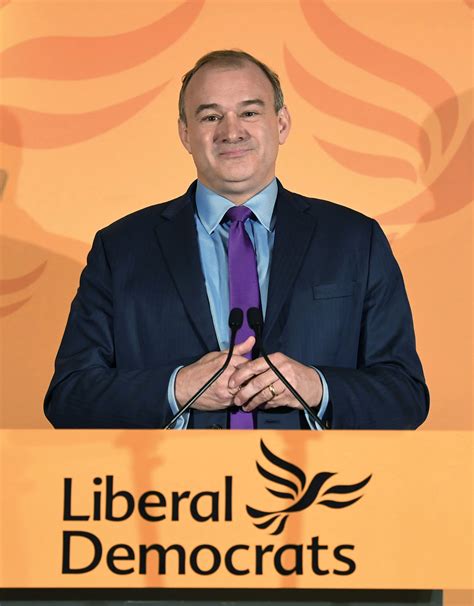 Uks Liberal Democrat Party Elects Ed Davey As New Leader