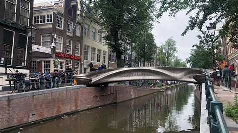 Worlds First 3d Printed Steel Bridge Opens To Pedestrians In Amsterdam