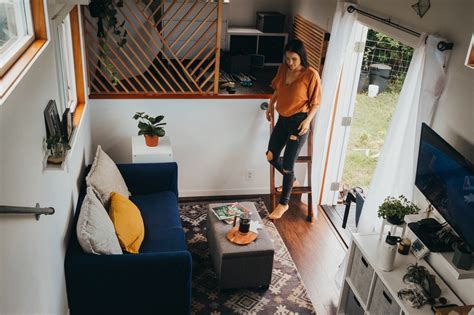 Budget Breakdown A Maui Couple Build An Off Grid Tiny Home For 45K
