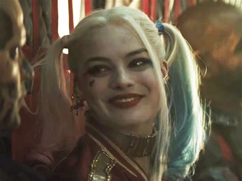 What Is Harley Quinns Suicide Squad Trailer Song The Villain Has