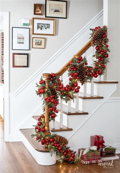 27 Best Christmas Stair Decorations Decor For Rail