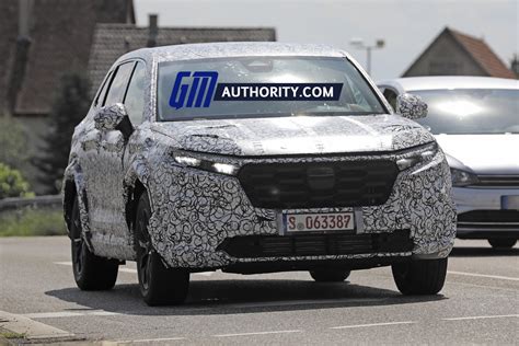 Chevy Equinox Rival 2023 Honda Cr V Spied Testing