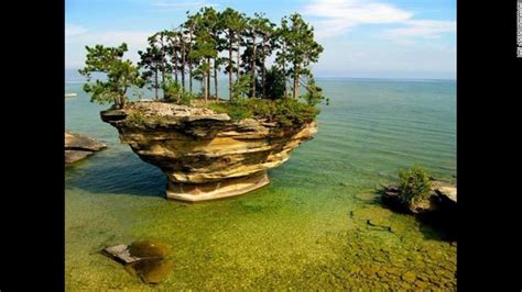 13 Crazy Rock Formations Across The United States