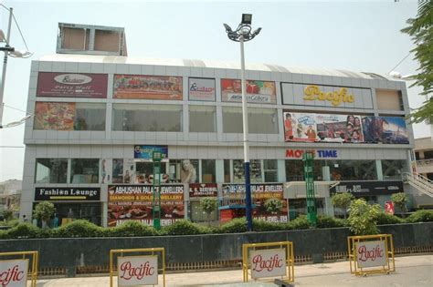 Pacific Mall ~ Famous Visiting Places In Delhi Ghumo India Ghumo Delhi