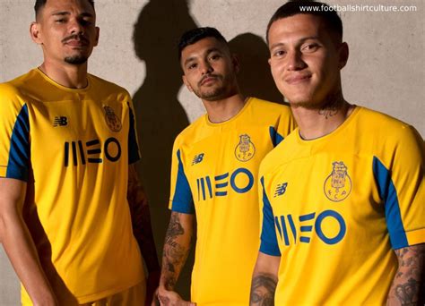 Shop the officially licensed porto apparel and gear including porto jerseys, kits, shirts and merchandise online. FC Porto 2019-20 New Balance Away Kit | 19/20 Kits ...