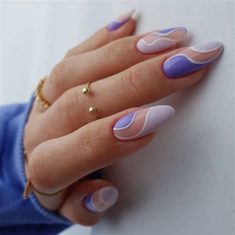 Trending Summer Nail Colors For 2021 MÉlÒdÝ JacÒb Short Acrylic Nails Stylish Nails Purple