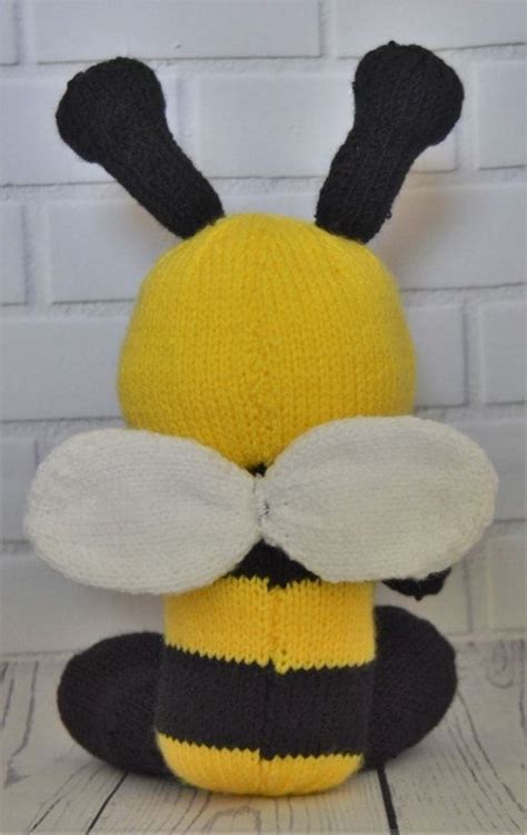 Bee Soft Toy Knitting Pattern Knitting Patterns Bee Toys Knitting