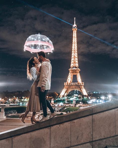 lista 96 imagen de fondo fotos de parejas en paris de noche el último