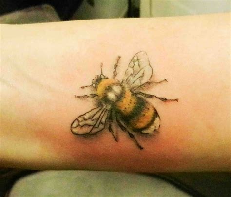 Bumble Bee Tattoo Realistic Bee White Tailed Bee Coloured Tattoo