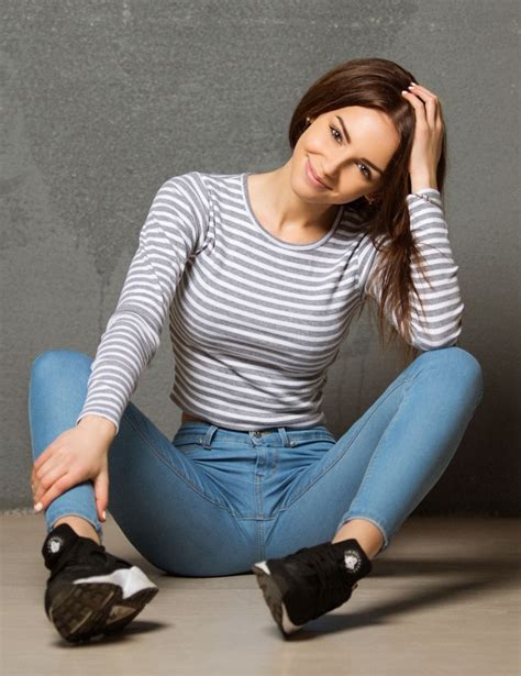 1080p Sitting Striped Brunette Jeans Galina Dubenenko Hands On Head Spread Legs Model
