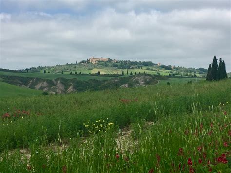 Two Great Hikes In Val Dorcia Tuscany Euro Travel Coach