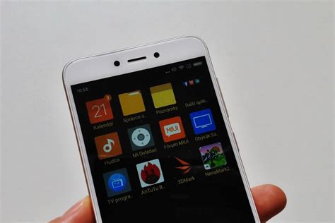 Xiaomi Již Pracuje Na Miui 10 Těšit Se Můžeme Na Umělou Inteligenci