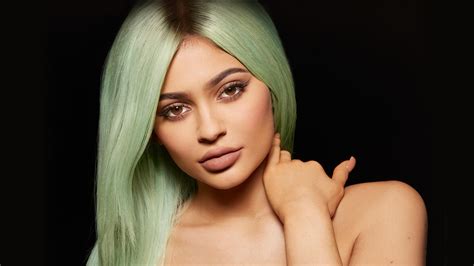 60 Kylie Jenner Hd Wallpapers And Backgrounds