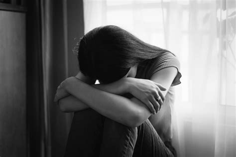 Teenage Depression How To Help Depressed Teenager