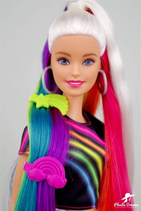 Plastic Dreams Barbie Et Miniatures Rainbow Sparkle Hair Barbie Doll