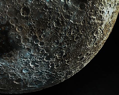 Soak In The Details Of The Moon With This High Definition Photo