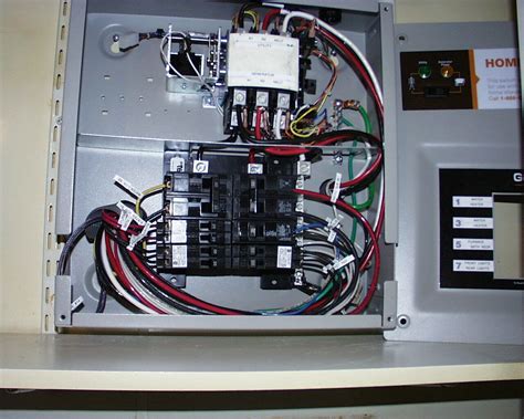 Generac 6853 Manual Transfer Switch Kit Indoor Nema1 Enclosure 30 Amp