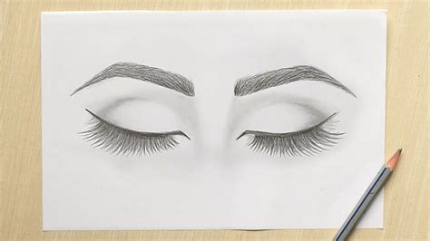 How To Draw Eyebrows Using Pencil Woman Painting Eyebrows Using