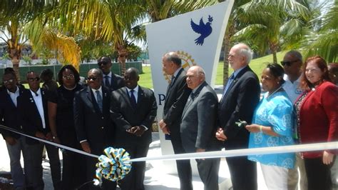Unveiling Of Peace Monument Rotary Club Of Nassau Sunrise