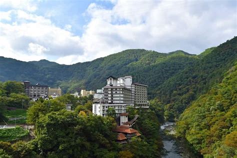 【芦ノ牧温泉 大川荘】鬼滅の刃無限城のモデル！？絶景の露天風呂や絶品料理などもご案内 りんぼう日和