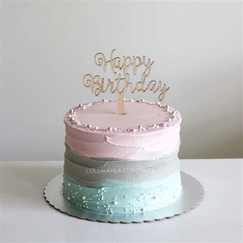 She'll my friends grandma made her ballerina birthday cakes every year and she kept the little it was probably the simplest birthday cake i've ever made and the kids loved it! Pin by Lulu Kayla on Rustic ombre cake | 14th birthday ...