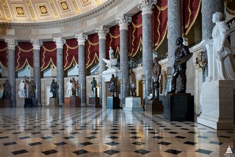 Virginia Leaders Seek Input On Lee Statue Replacement In Us Capitol