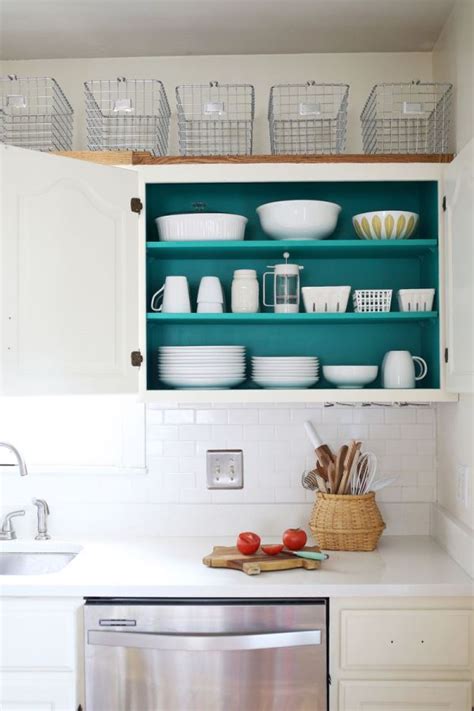 If you're thinking about making over your kitchen, start with your cabinets. 9 Ideas of Kitchen Cabinets Makeover | InteriorHolic.com