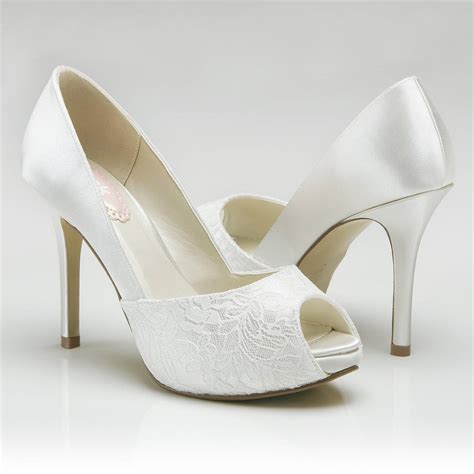 Il sito presenta i migliori brand di calzature, adatte ad un evento importante. Pink Paradox Fancy Dyeable Ivory Satin and Lace Wedding Shoes | Fancy Shoes