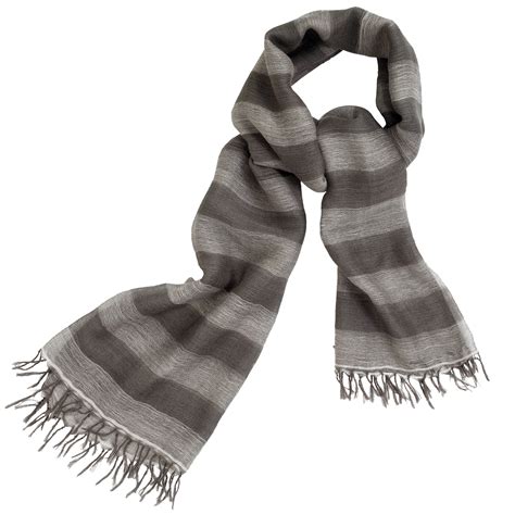 Scarf PNG Image | Scarf, Purple t shirts, Outfit accessories