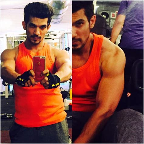 15 Hot Pics Of Arjun Bijlani One Of The Sexiest Men On Indian Television