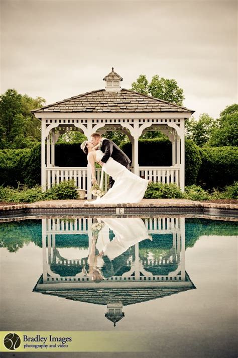 Kissing Couple Wedding Photography Outdoor Outdoor Structures