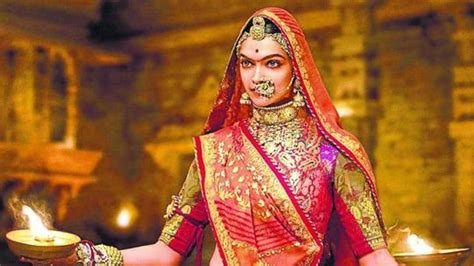 ‘a Rajput Queen Would Never Perform Ghoomar Before An Audience Nor Bare