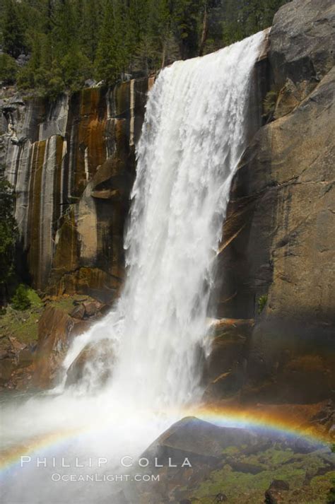 Vernal Falls Rainbow Yosemite National Park California 12634