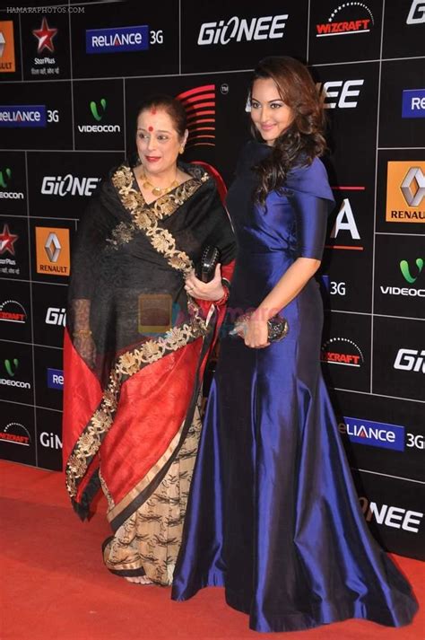 Sonakshi Sinha At 4th Gionne Star Global Indian Music Academy Awards In Nsci Mumbai On 20th Jan