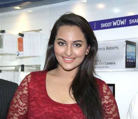 Sonakshi Sinha And Ranveer At Samsung Store Hot Photoshoot Bollywood Hollywood Indian Actress