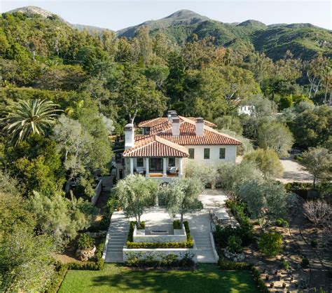 Brilliantly Reimagined Estate In Montecito California United States