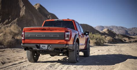Ford Reveals Refreshed F 150 Raptor Pickup And Teases R Model For 2022