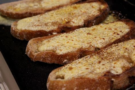 Welsh Rarebit Cheese Toast Bread Desserts
