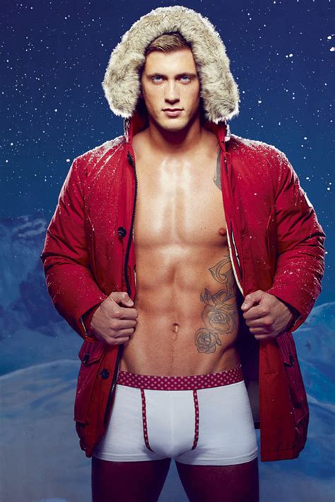Towie S Dan Osborne Strips Off For Splash Pictures Lifestyle News Reveal