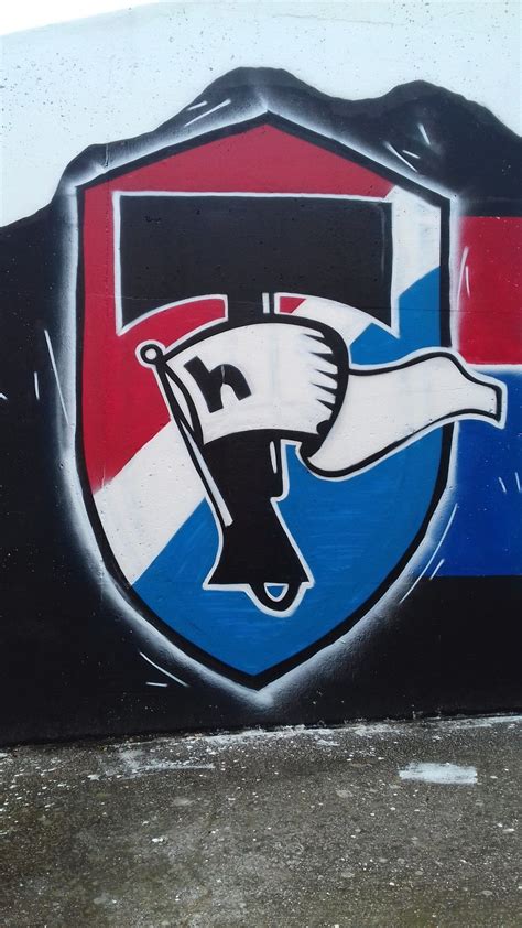 Pin By Điđi On Torcida Split Sport Team Logos Hnk Hajduk Split Team