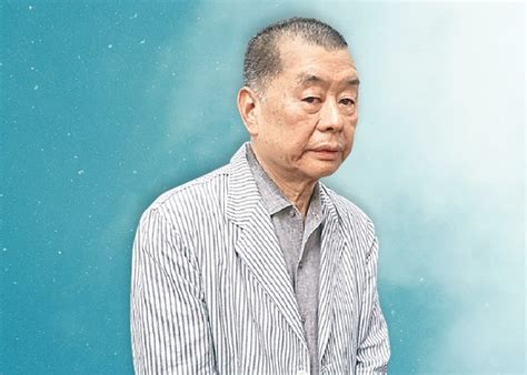 保安局日前引用港區國安法，凍結黎智英持有的壹傳媒股份，及其擁有的三間公司本地銀行財產。 保安局今（14 日）根據《港區國安法》第 43 條，凍結壹傳媒創辦人黎智英持有的壹傳媒股份，及其三間公司的本地銀行帳戶財產。 壹傳媒股價挫半成「跌凸」 證券界籲勿沾手｜即時新聞｜港澳｜on.cc東網