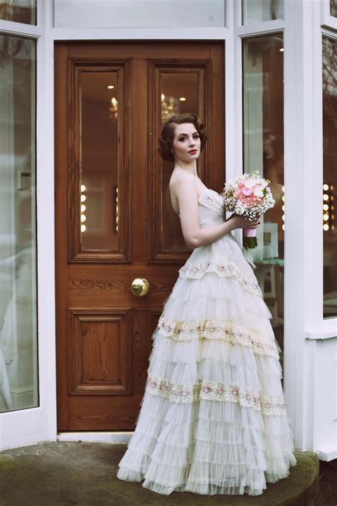 elegant 1950 s fashion for the modern bride love my dress® uk wedding blog podcast