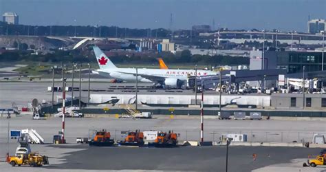 Pearson Airport Parking Yyz Toronto 1095 Day