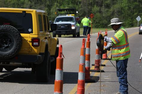 Roadside Workers Rely On Traveling Public For Safety